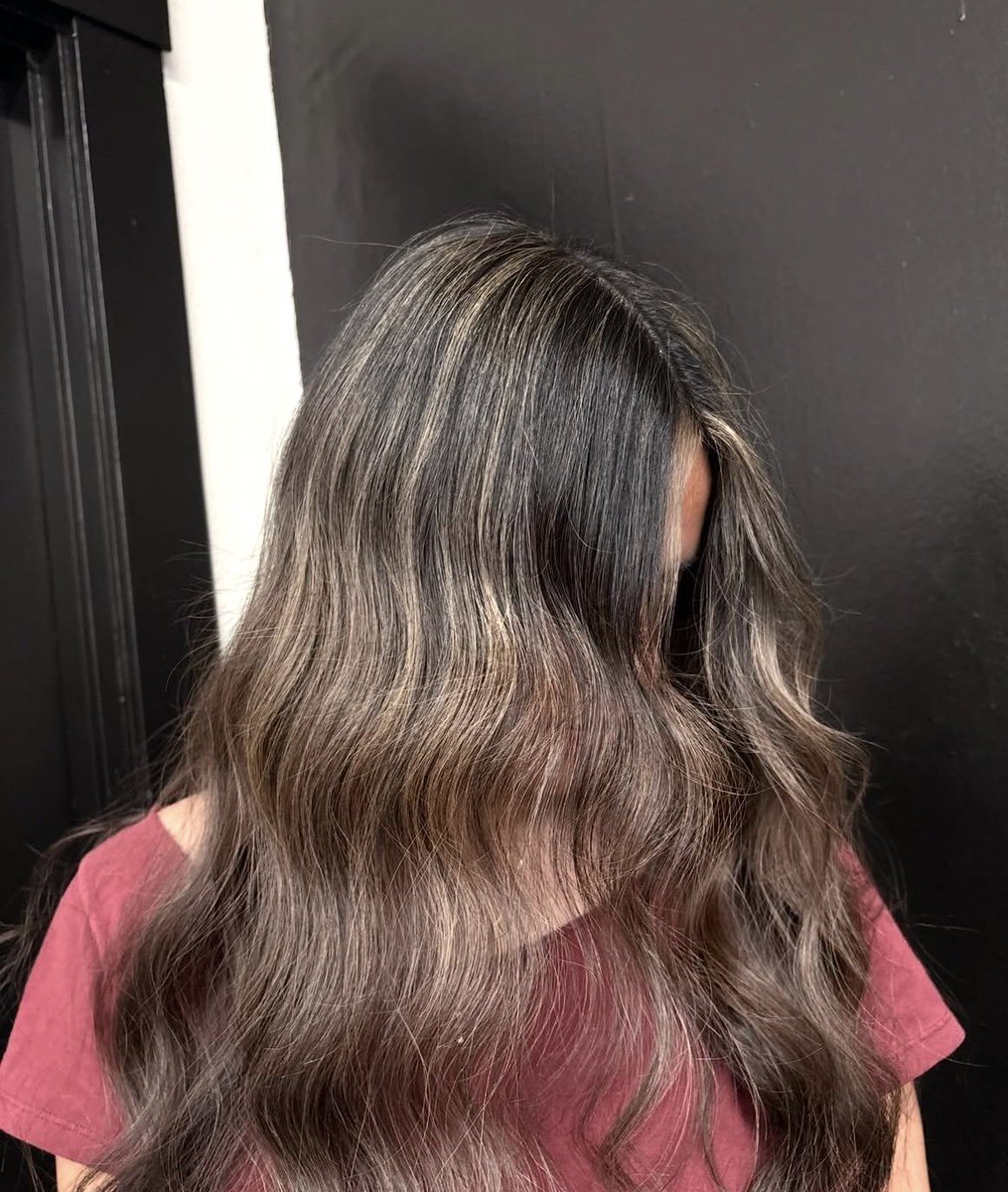 keviina4ayana's tweet image. 💇🏽‍♀️ UGC Collab – Hair/Wig Brand

New creators (USA &amp;amp; Canada) — film installs &amp;amp; transformations
💰 Collab Fee: $970

Love wigs? DM portfolio + email 👇

#ugc #ugccreator #ugcdeals #wiginstall #beautycreator #ugccommunity