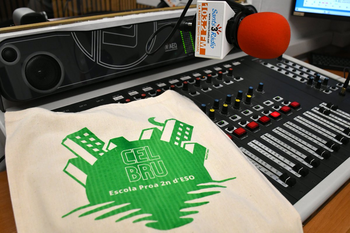 sants3radio tweet media