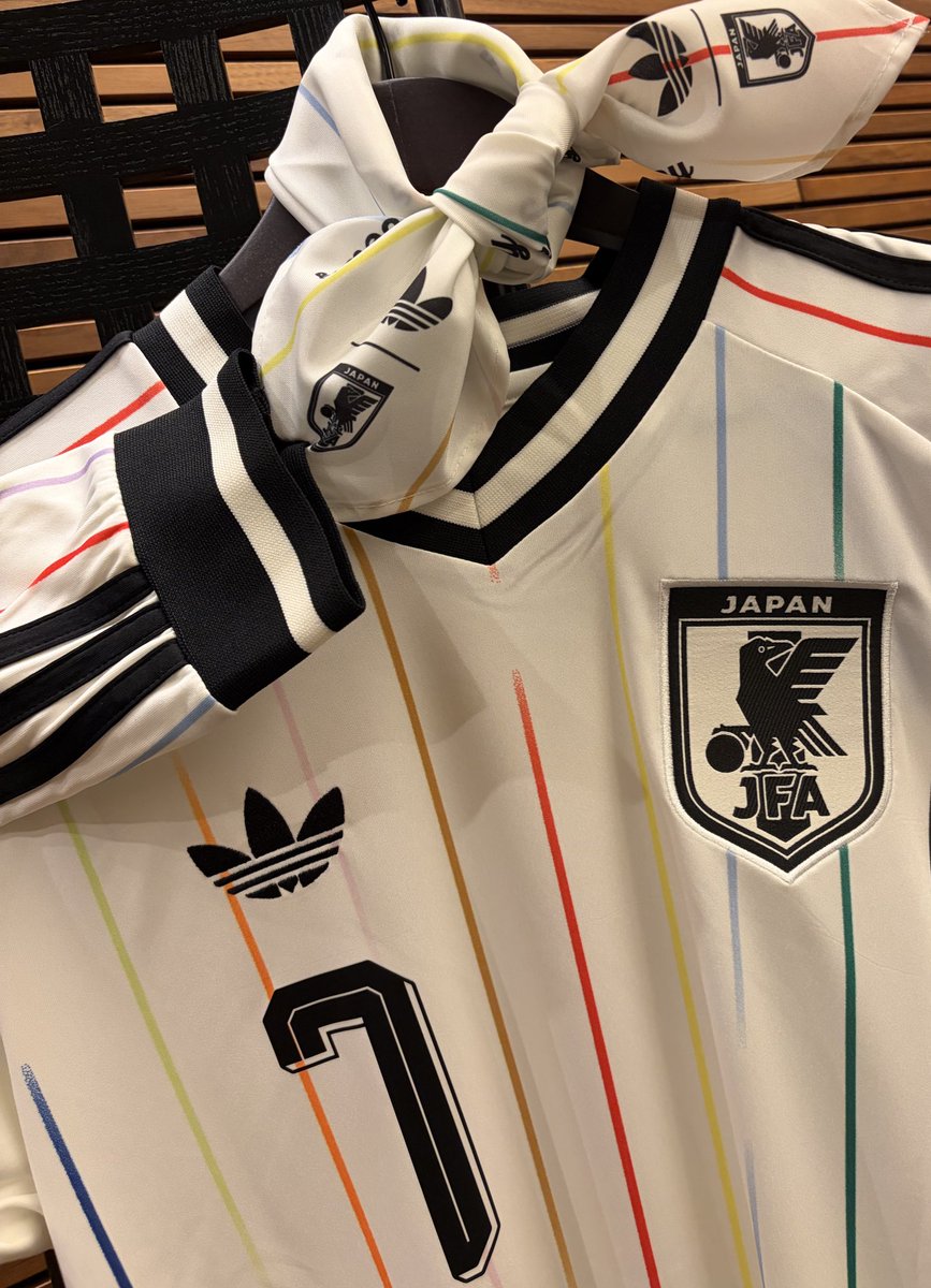 har choco tweet media