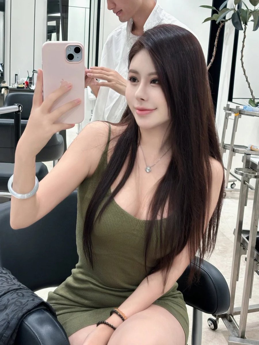 莓啤汽 tweet media