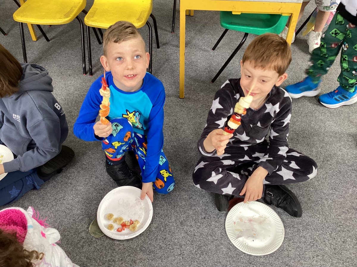 Sandwich Infant School tweet media