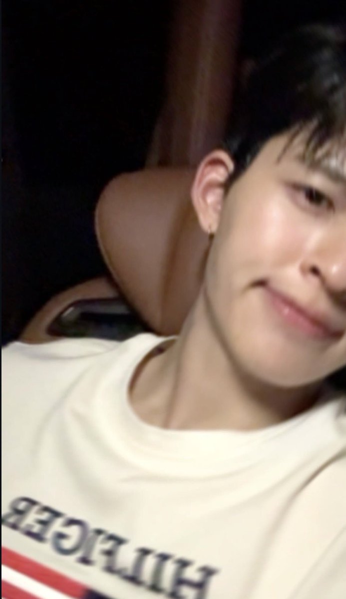 บี๋เต่ย🐰 tweet media