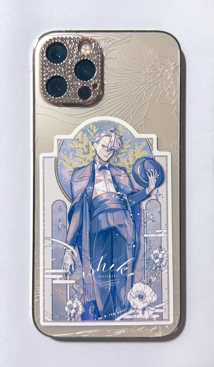 ステッカー届いた- ̗̀📦 ̖́-
12proでこのサイズ感なので、どのスマホにもギリ入るかな…😭😭😭
私は1枚目がお気に入り☺️ 