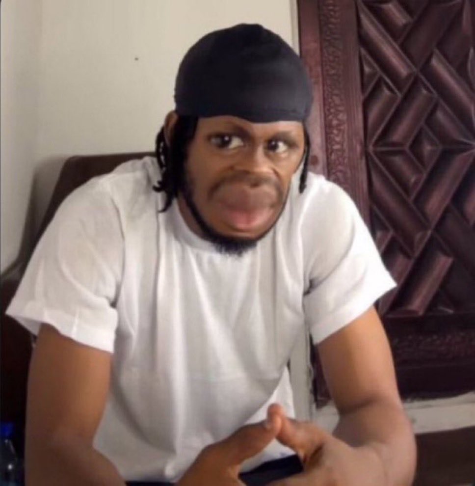 L🅾️SEYI tweet media