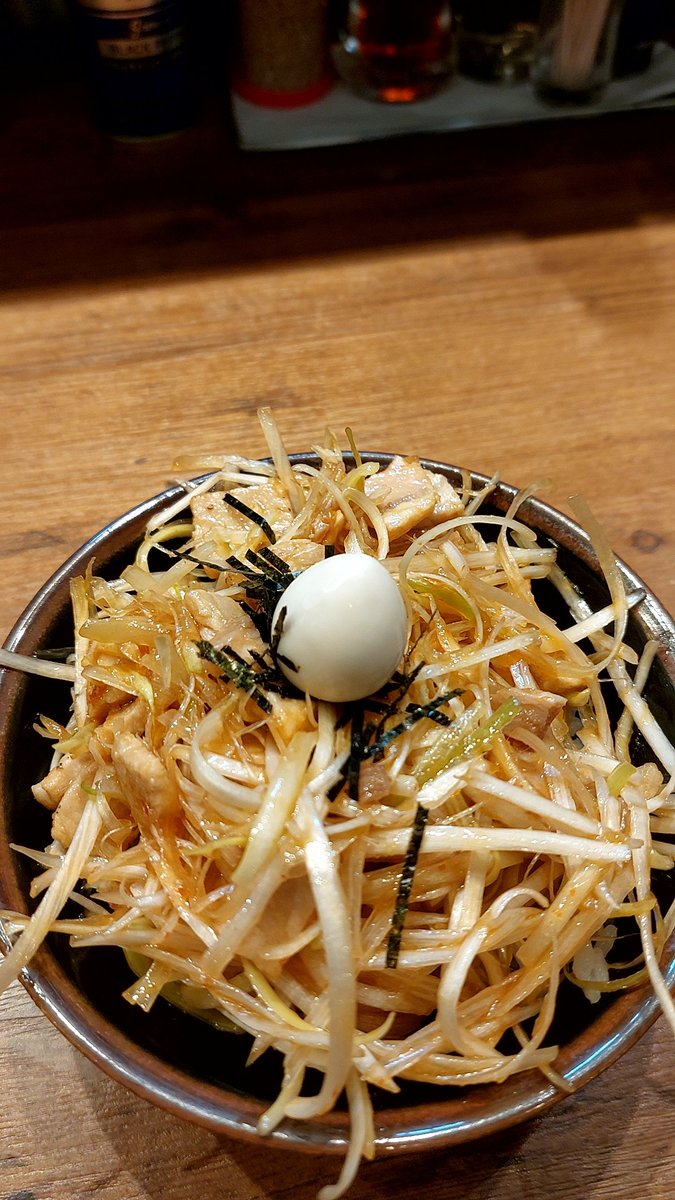 てらりん tweet media