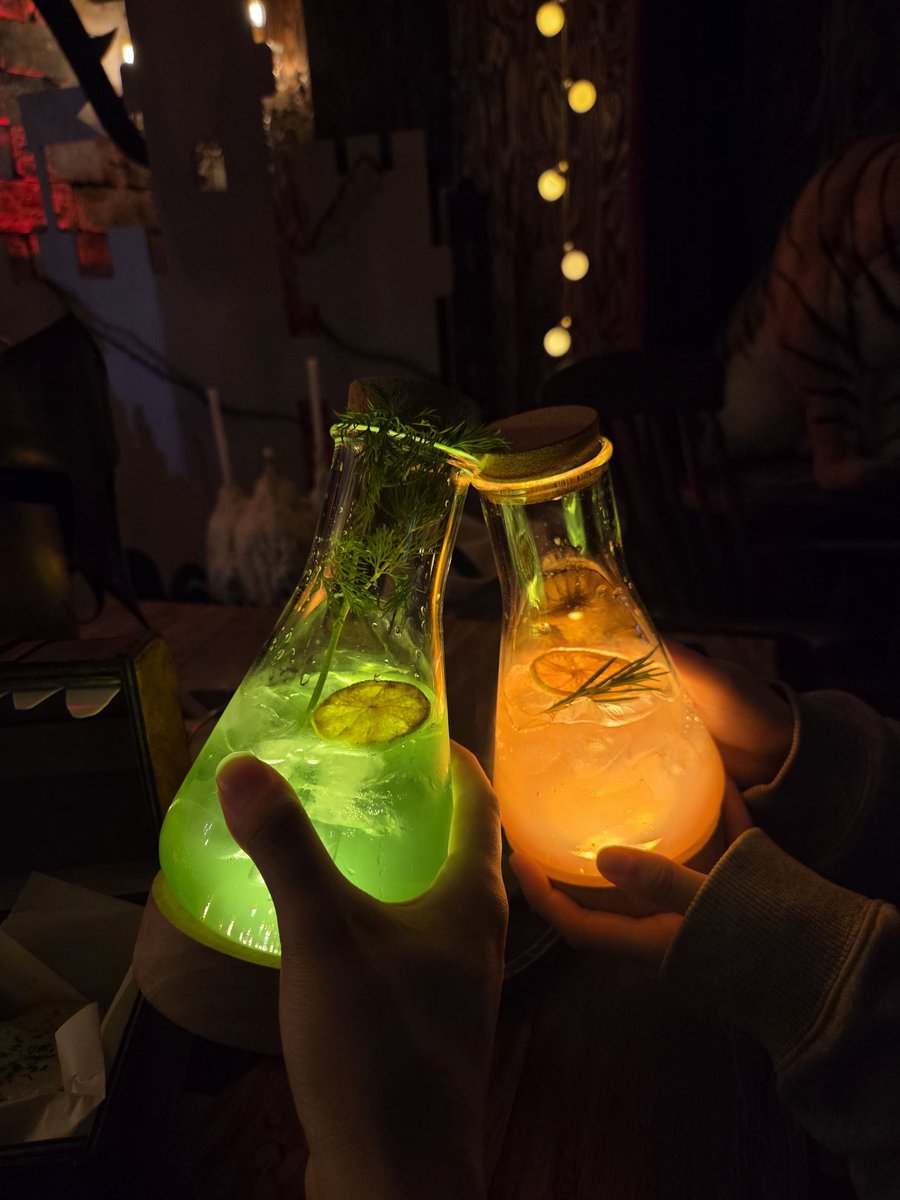 _시그님 tweet media