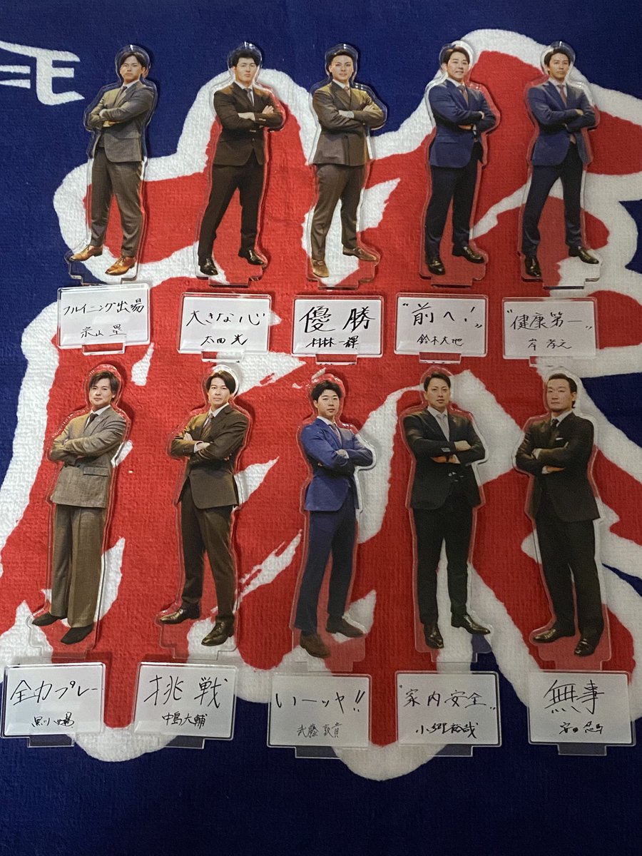 ブラックE tweet media