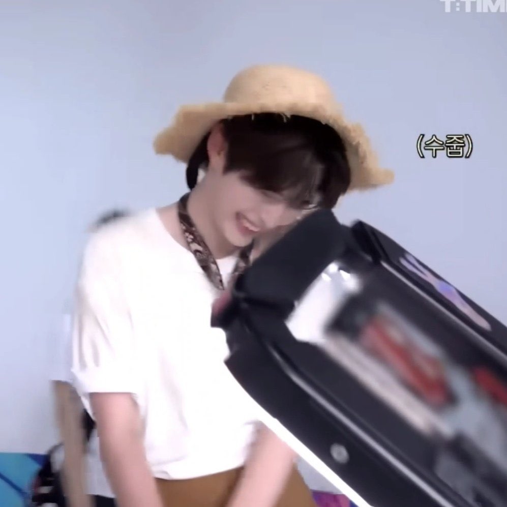 ꕤ._.◝ tweet media