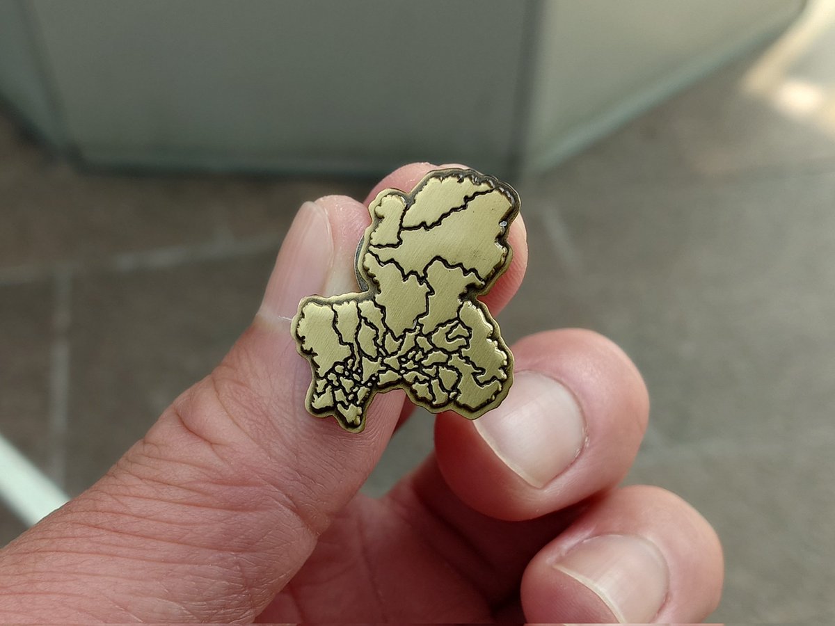 アーラ tweet media