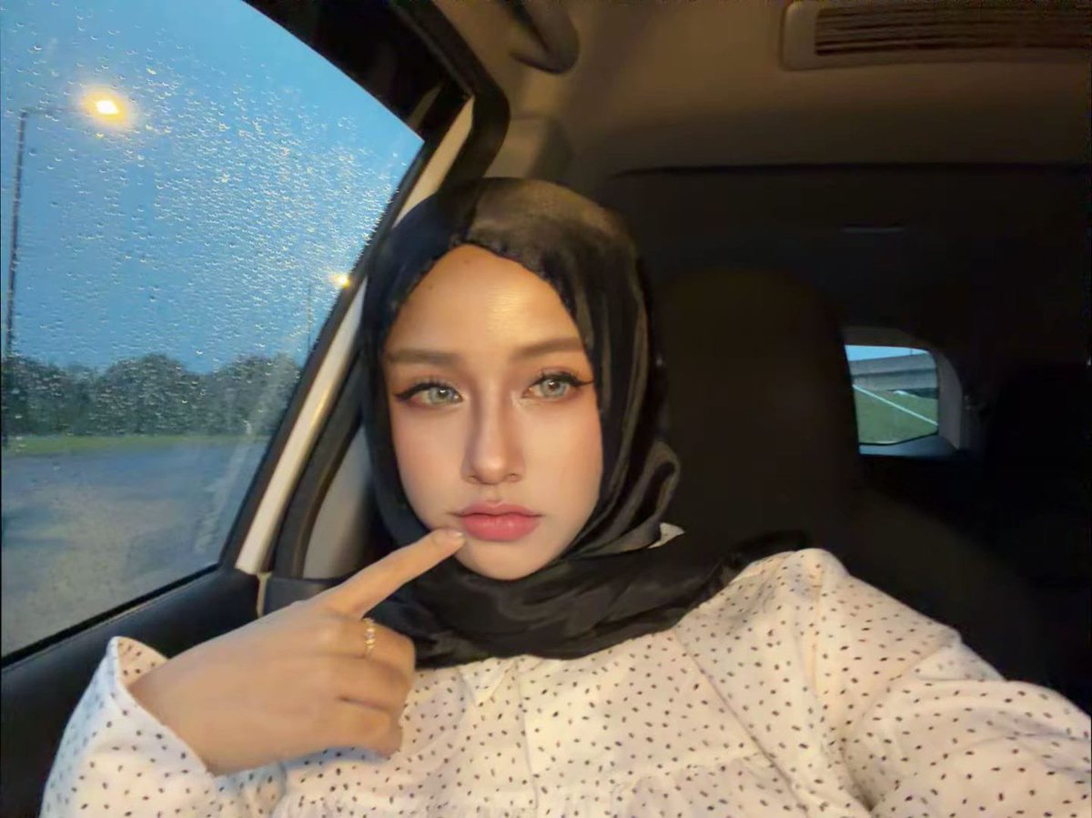 kalinda ardiningrum tweet media