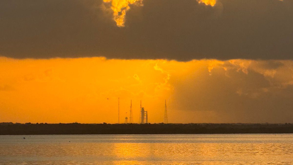 TheSpaceEngineer tweet media