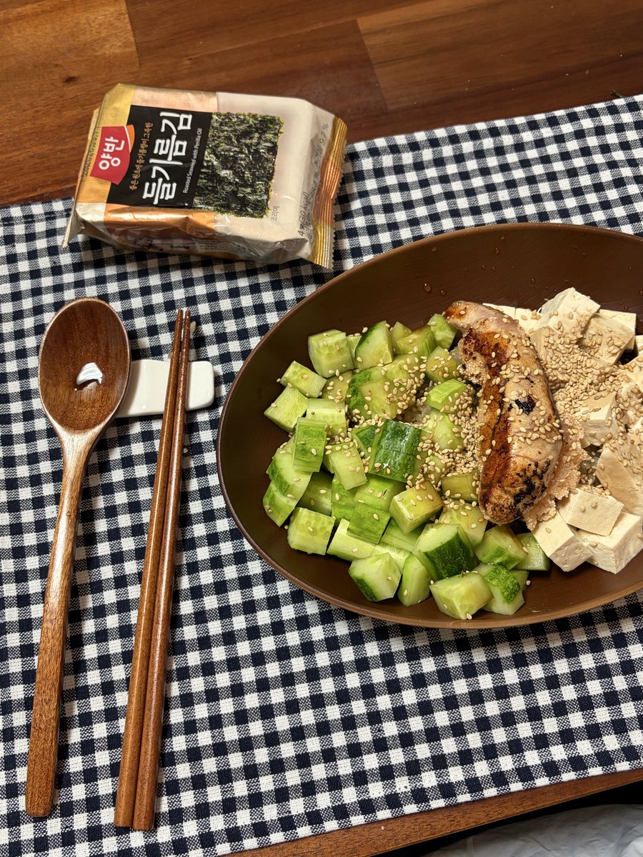 우린젊다 tweet media