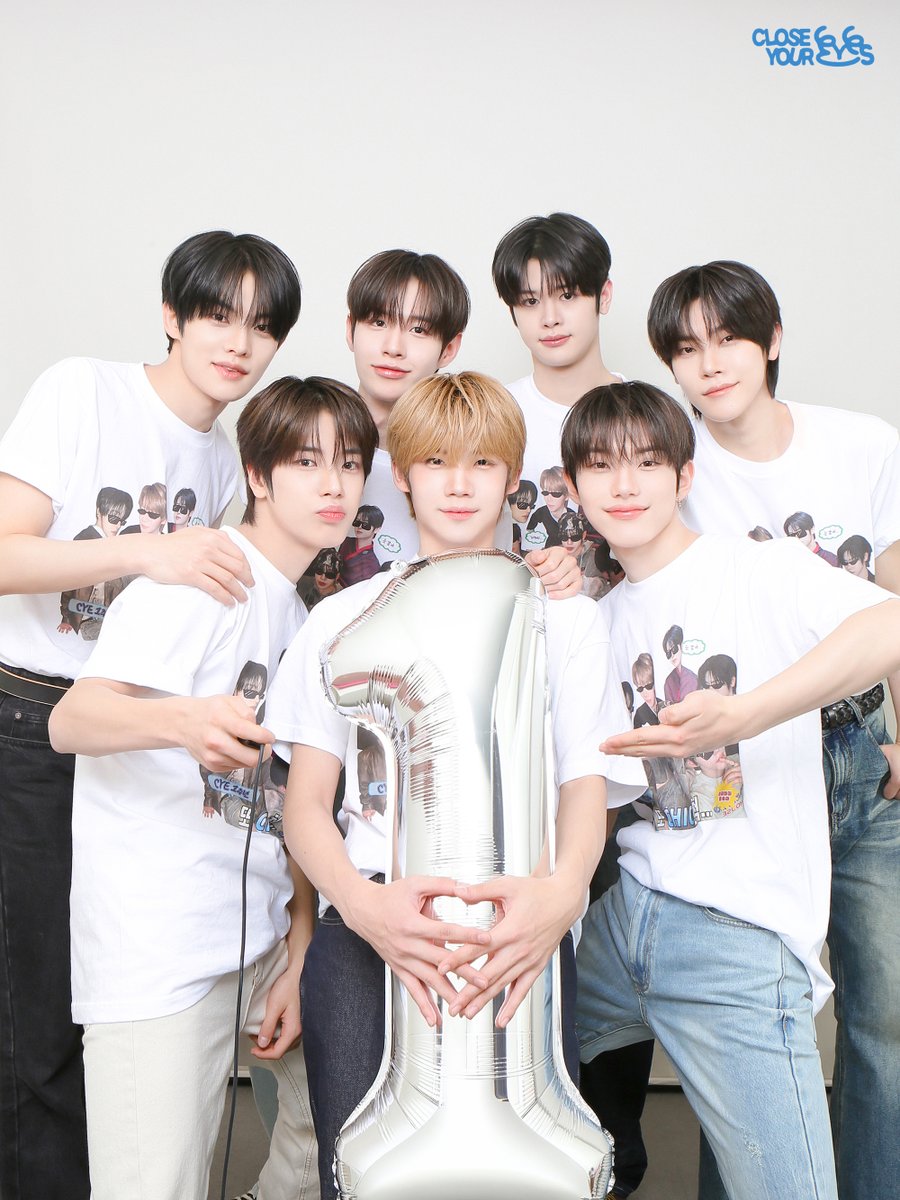 CLOSE YOUR EYES tweet media