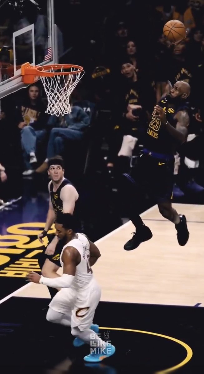 Ballislife.com tweet media