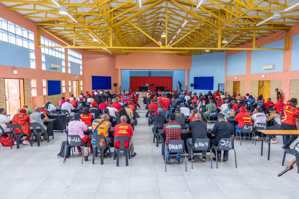 EFFGautengProv's tweet photo. 🚨In Pictures🚨

The EFF Deputy Secretary General and also Coordinator of the AEFF Gauteng Provincial Elections Task Force (PETF), Commissar @LeighMathys, taking the Extended PCT Meeting through the EFF Victory Or Death Elections Manual and Candidate Selection Guidelines as we head towards local government elections.

Visit: https://t.co/YdtkYBj1Zf and follow the simple steps to complete your registration.