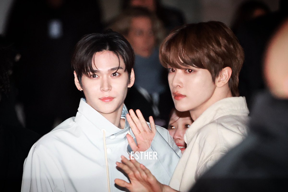 esther스더🦋 tweet media