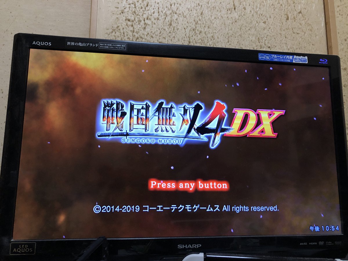 有村聖夜（金髪ロン毛迷彩男の日常） tweet media