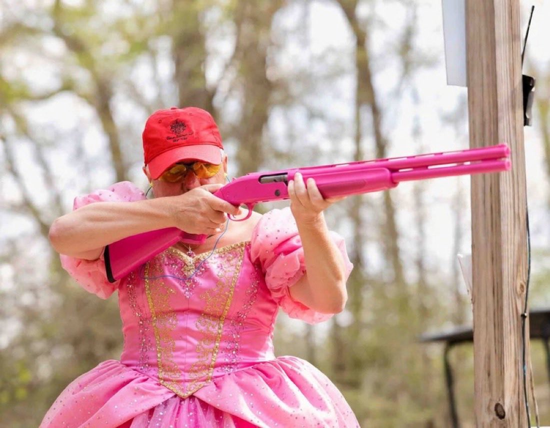 Alex Jones tweet media