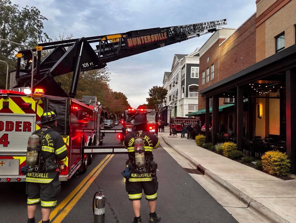 Huntersville Fire tweet media