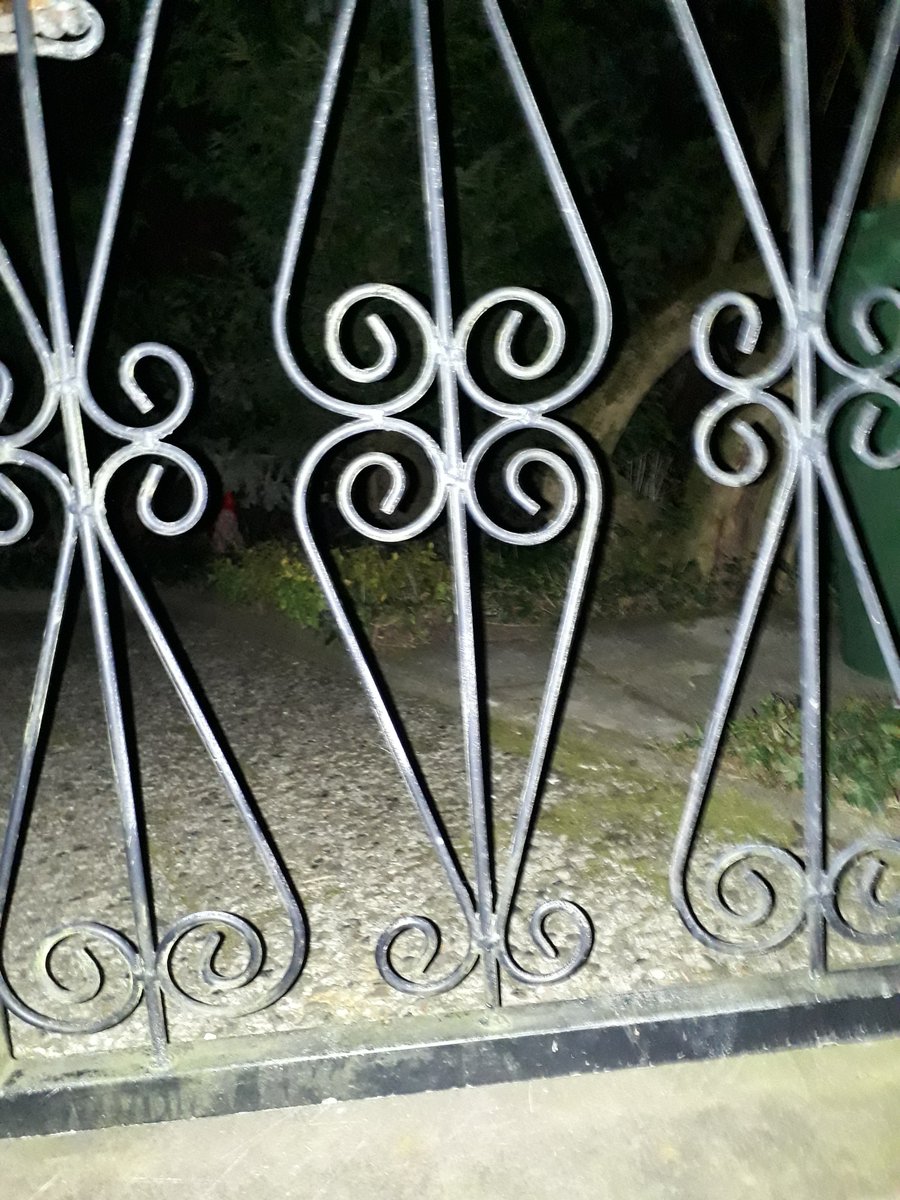 Livvy's Sole Mate tweet media