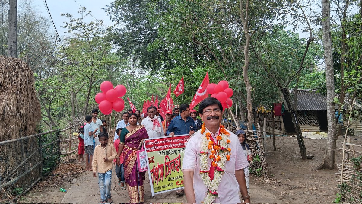 tapassinha6969's tweet photo. না রা য় ণ গ ড়ে 
#tapassinha 
#Narayangarh 
#Vote4Left #TMCHataoBanglaBachao #BJPHataoDeshBachao 
#CPIM https://t.co/pfi1uIpPso