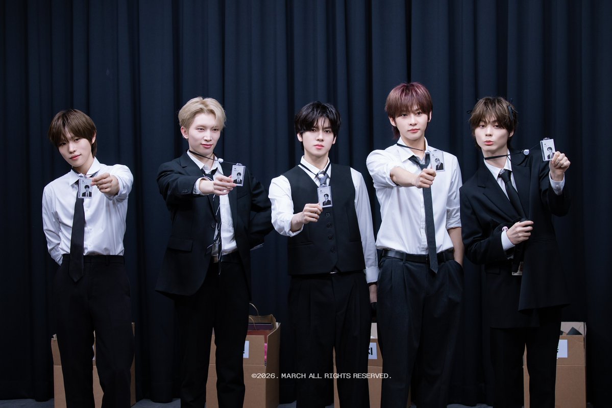 𝐌𝐀𝐑𝐂𝐇 tweet media