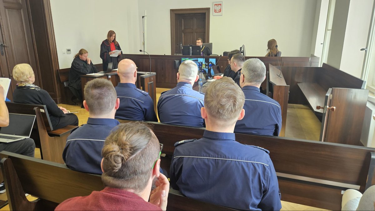 Bartosz Lewandowski tweet media