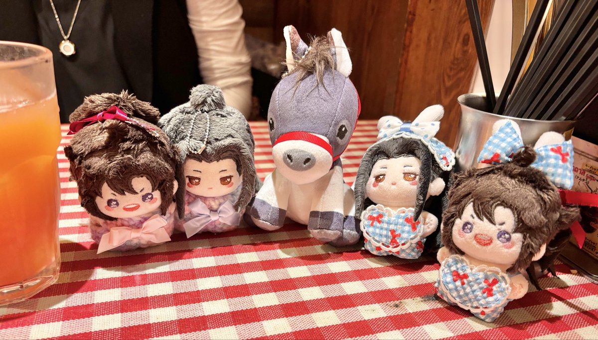 林檎ちゃんが我が家のちったいものクラブに仲間入りしました✨
うりぼうさんありがとうございます🙏そして一方的な萌えの話を聞いてくれました…いろいろ申し訳ない…