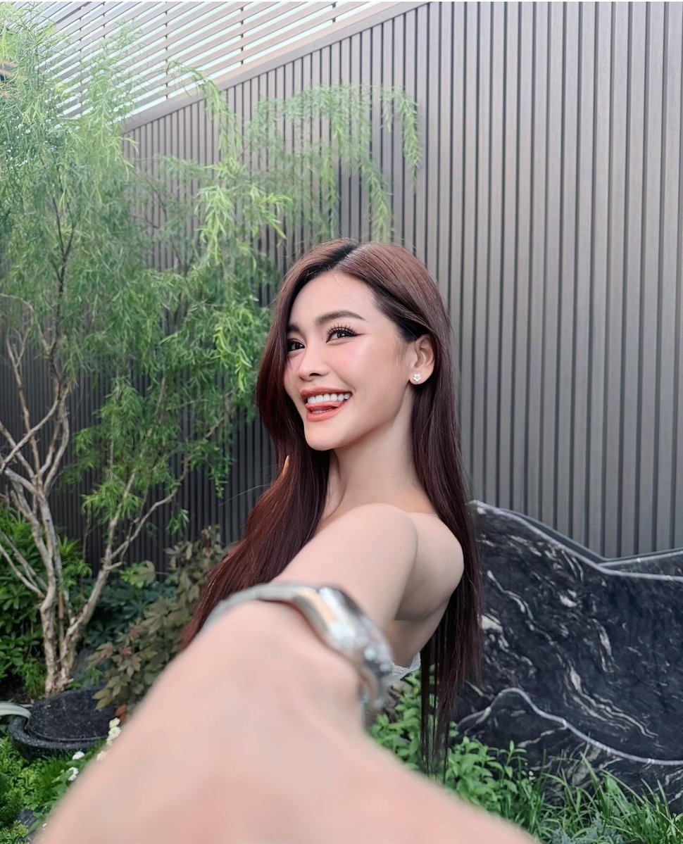 (( ช่วงนี้แอบเหมือนโดนเขาตก ))