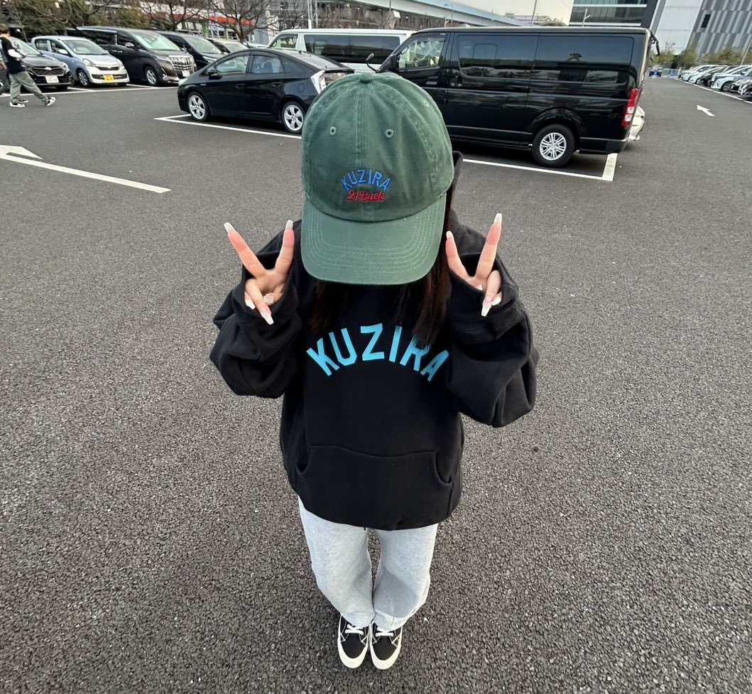 l2_zky's tweet photo. KUZIRA pre.
"Smoke Life Away Tour Final Series"
w/HEY−SMITH https://t.co/pwyD6gNzOb