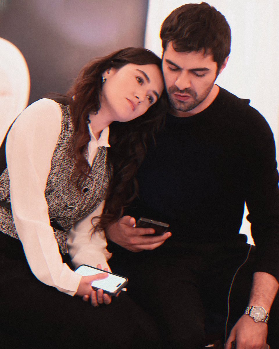 Gokcem siyam ikizi tweet media