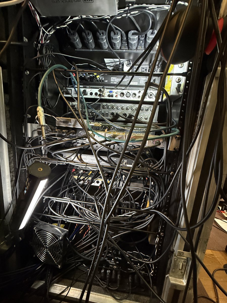 AKI5150（後厄） tweet media