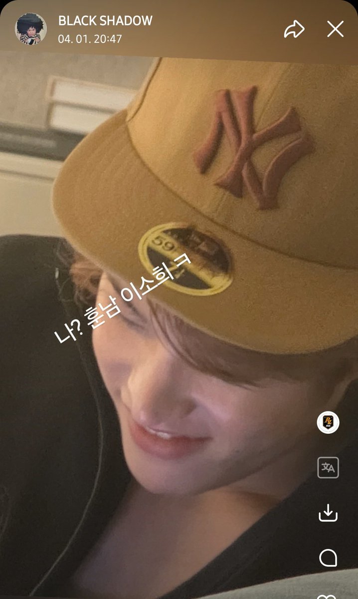 k1ngk1ngmandoo's tweet photo. 그래역시 이런 장난 챙기느거는 얘네밤ㄱ에없고 만우절엄청좋아구라아니고 또돌즈사랑해 https://t.co/xvDxvL7rag