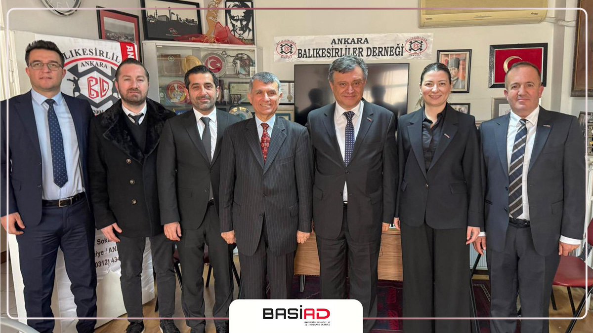 basiad10's tweet photo. Başkanımız Sayın Selçuk Savaş ve Yönetim Kurulu Üyelerimiz, Ankara programı kapsamında Ankara Balıkesirliler Derneği’ni ziyaret etmekten büyük memnuniyet duymuştur. https://t.co/O72wbwkMlb