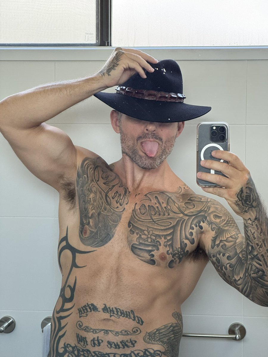 Daniel Conn tweet media