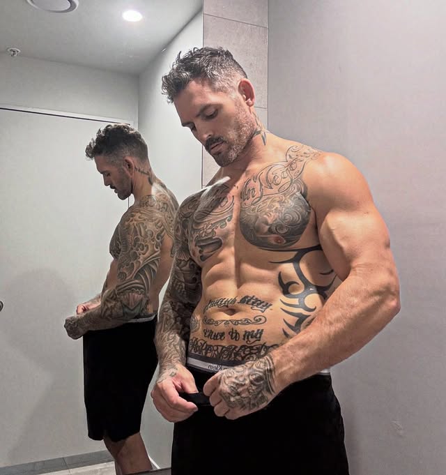 Daniel Conn tweet media