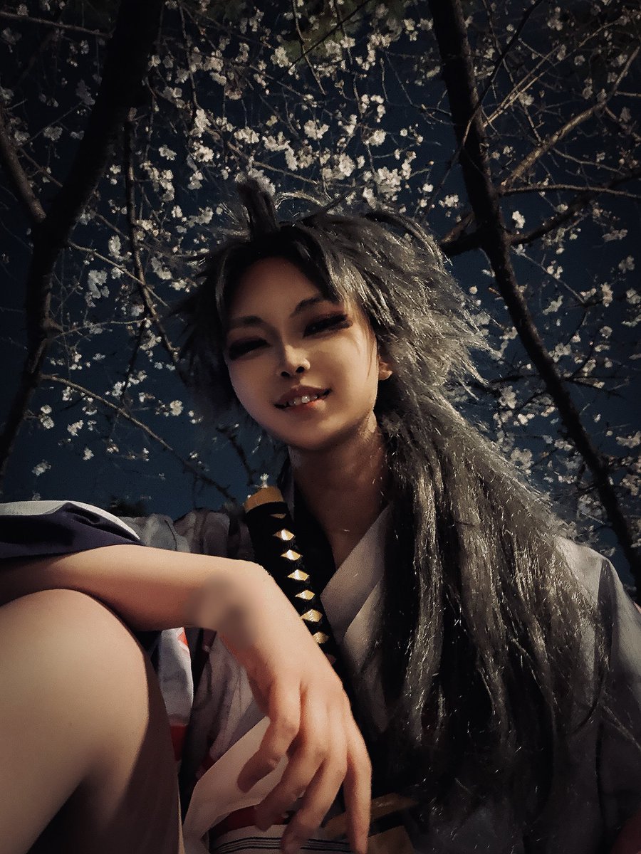 あかこまる tweet media