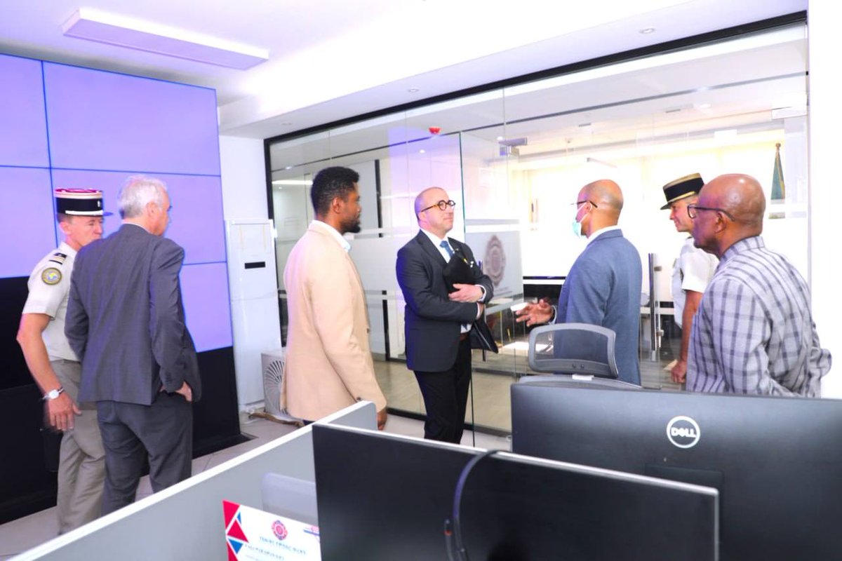 French defense attaché in Ethiopia and AU tweet media