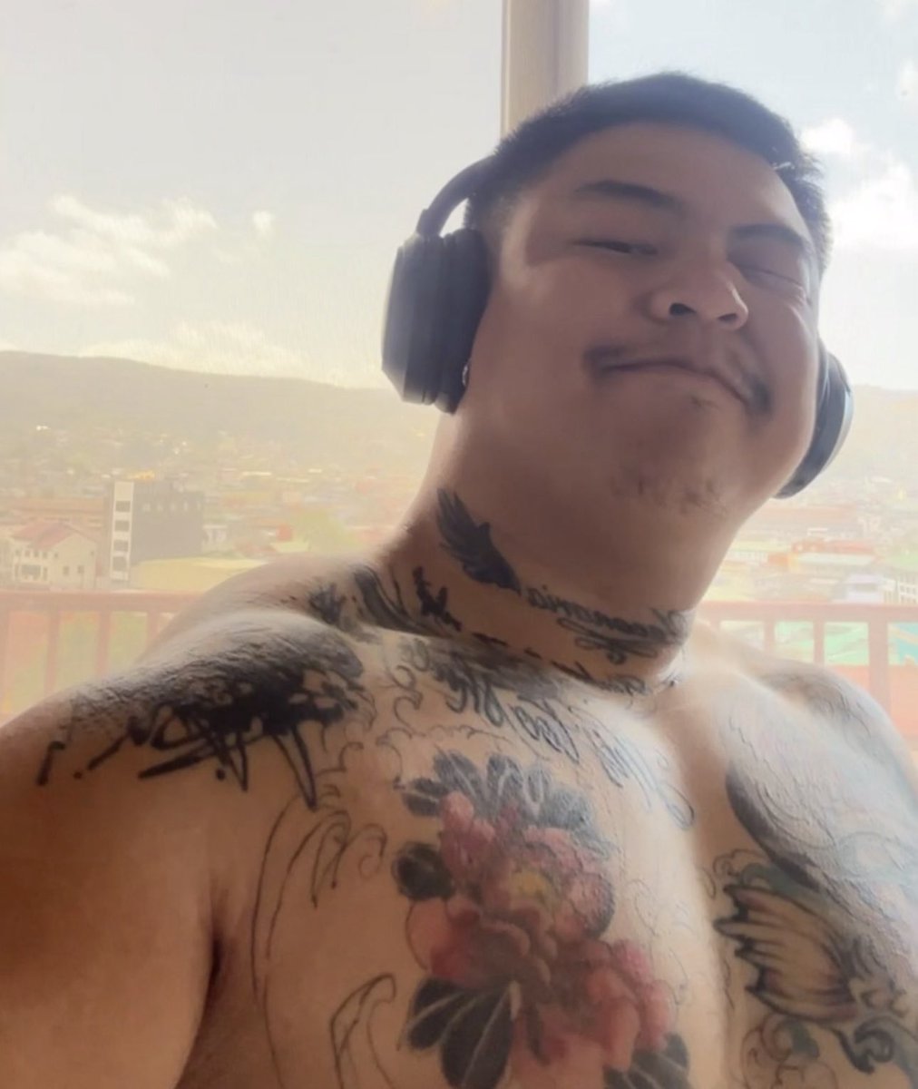 dane ダニエル 🐻🌸 tweet media