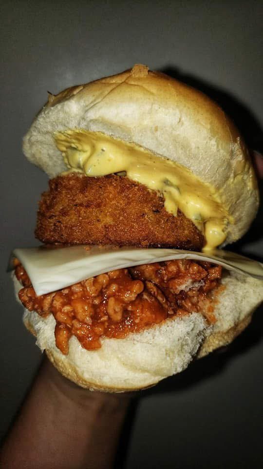 Eatinerni tweet media