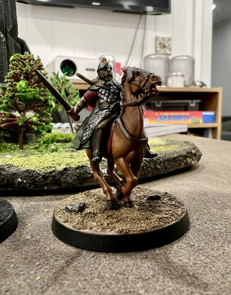 SabreWargaming's tweet photo. An alliance of Rohan and Gondor go to war, engaging a force of orcs and Uruks, led by Saruman and Lurtz. The fighting was brutal with casualties on both sides. Eventually the Rohirrim, led by Eomer, was able to break the lines and ride down Saruman, breaking the evil forces will https://t.co/VgBFQJ5Ueh