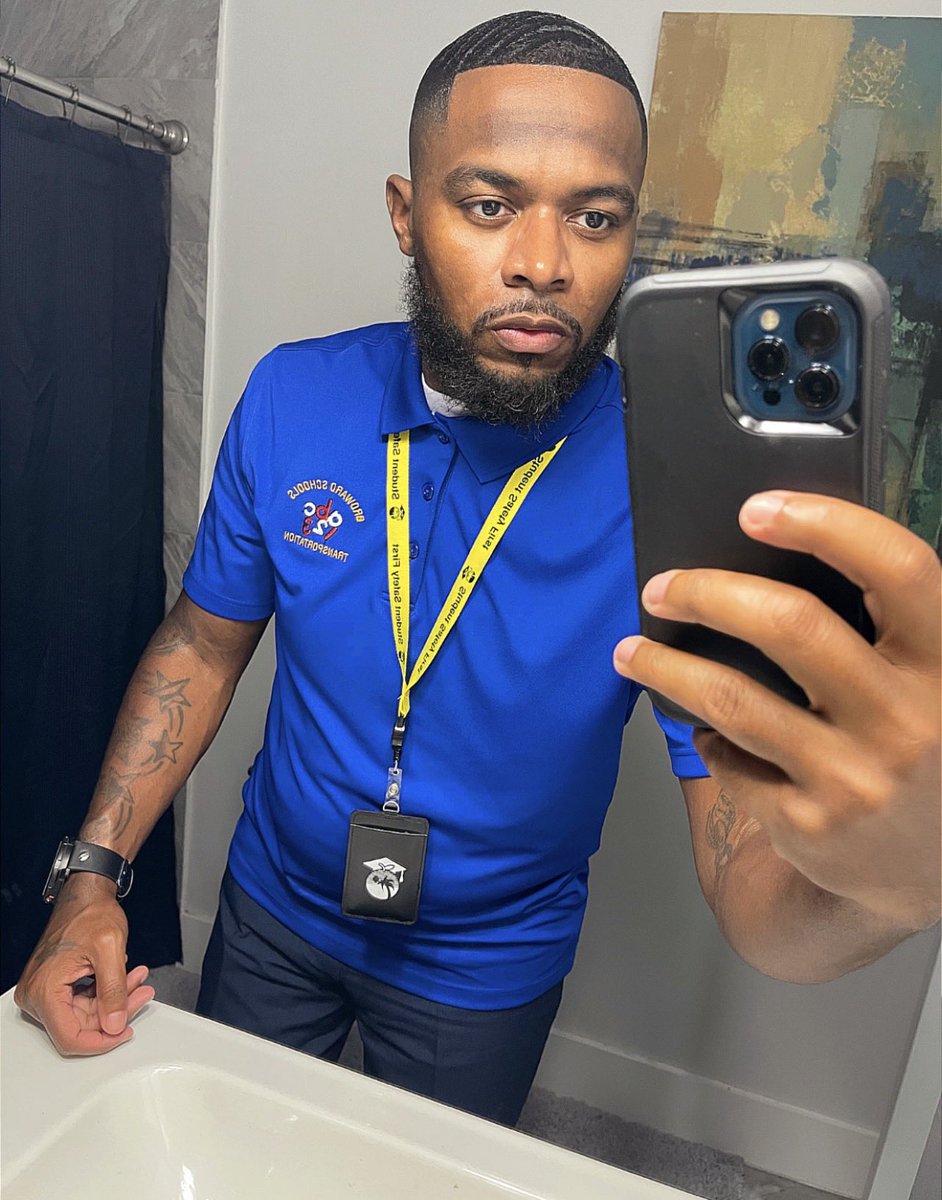 BusDriverBae tweet media