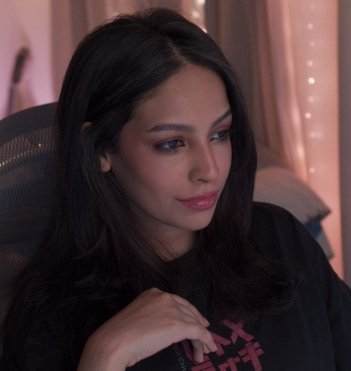 𝚂 𝙷 𝙰 𝙷 𝙰 𝙳 ~ tweet media