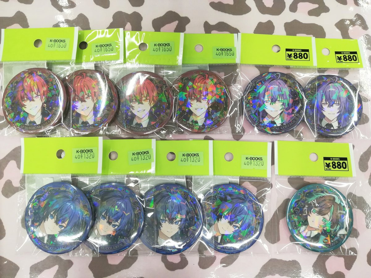 入荷情報】 『Black Flap』 ✨✨ランダム缶バッジ Magical College ver