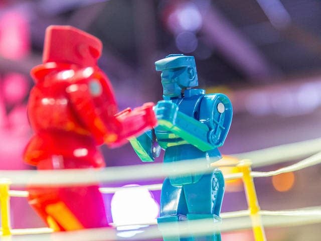 Reworked tweet media