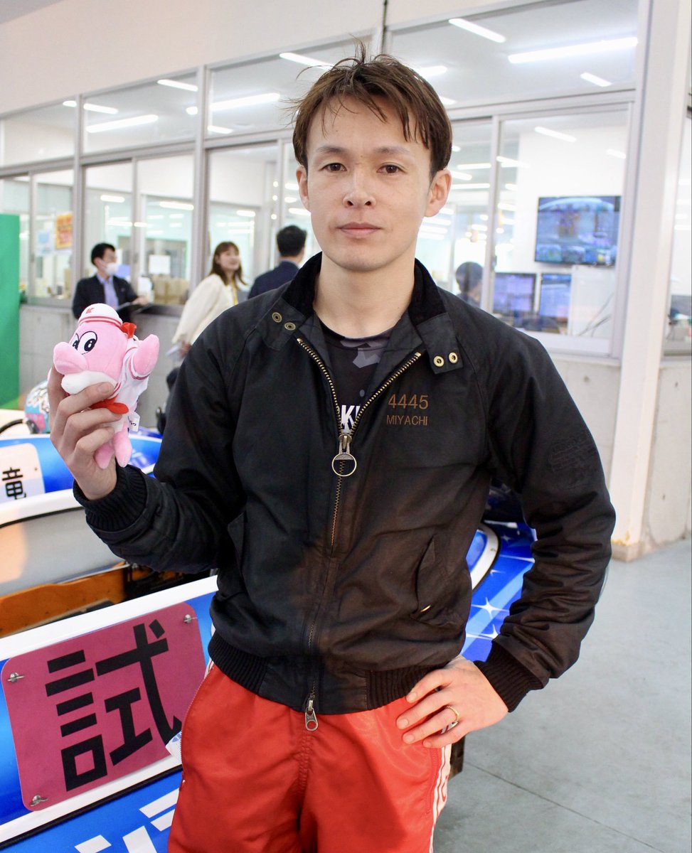 がばい！からつボート＆佐賀支部応援団＠報知 tweet media