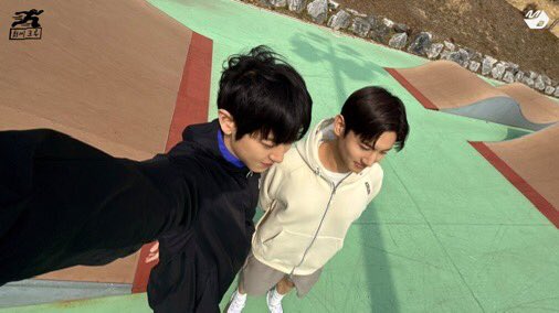 PCY BASE tweet media