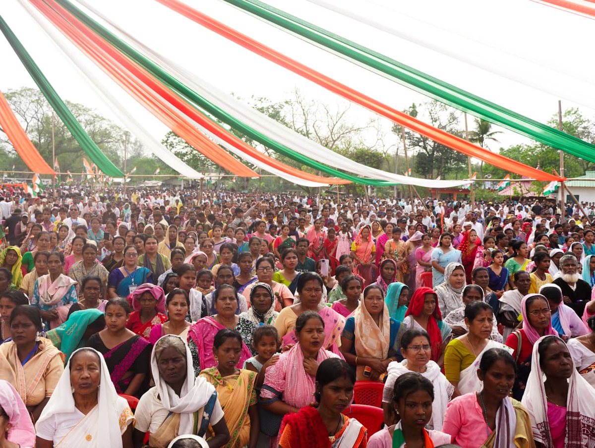 Priyanka Gandhi Vadra tweet media