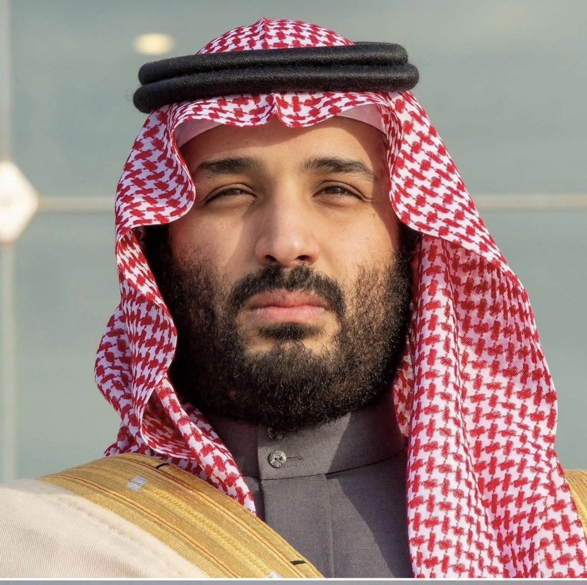 نظرةٌ تصنع القرار.. وثقتُنا بها لا تتزعزع🇸🇦