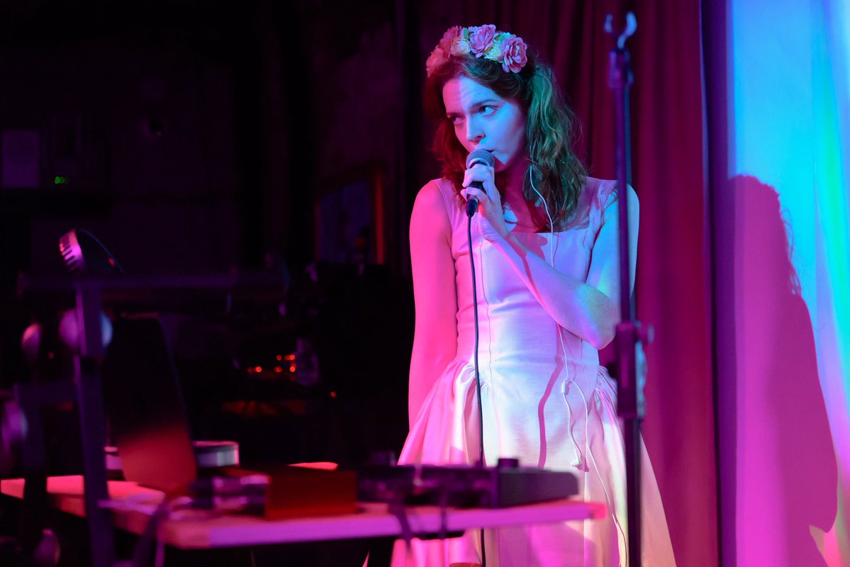 мессия анастасия 📞 tweet media